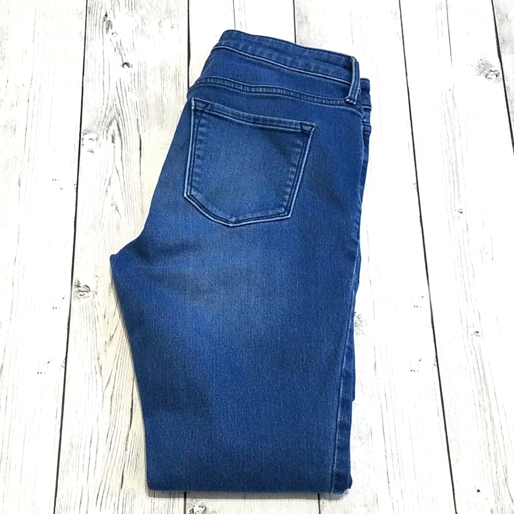 Old Navy Womens Secret Soft Rockstar Jeans size 4